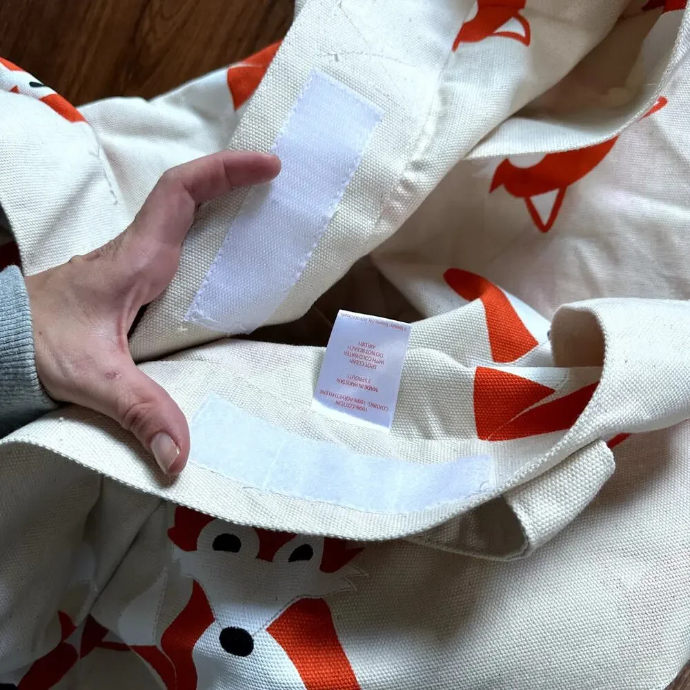 3 Sprouts Convertible Toy Storage Bag and Portable Play Mat, Orange Fox Pattern